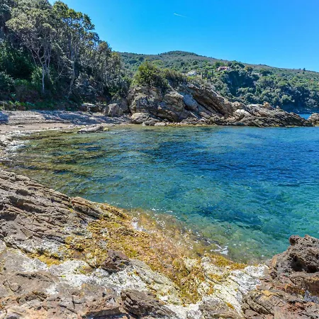 Prázdninový dům Punta Paradiso By Interhome *